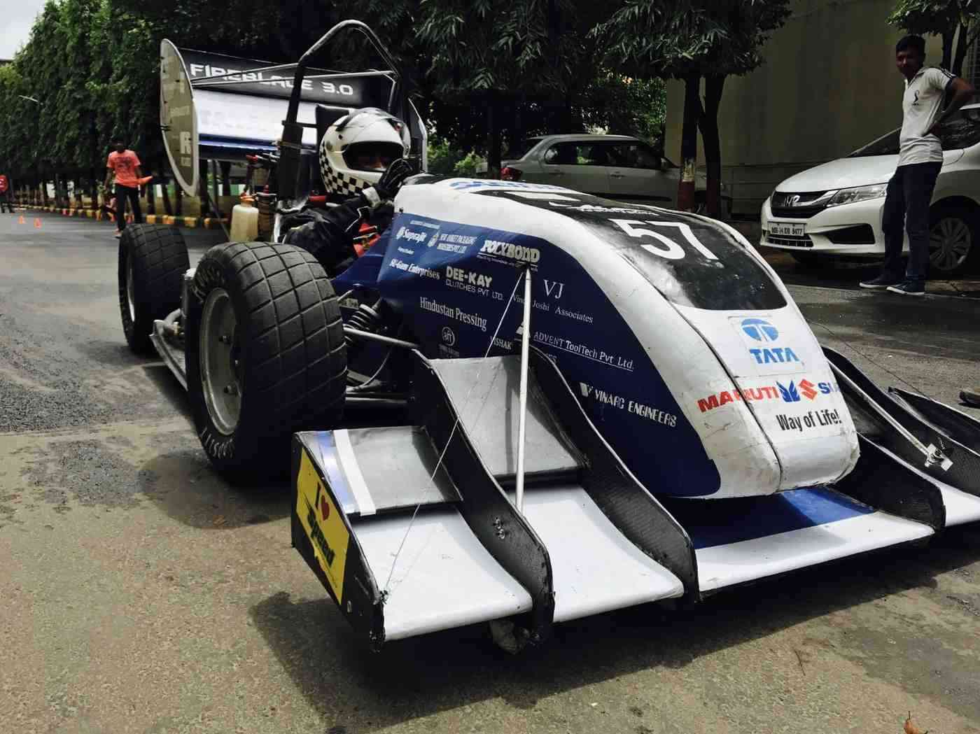 Team Kratos Racing Car 2016-17